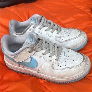 Nike Kids White and Light Blue Sneakers